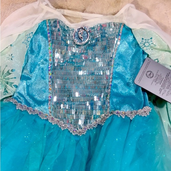 Disney Frozen Elsa Dress - Picture 4 of 5